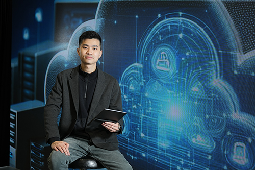 Mike Ng portrait from the VTC Alumni profile